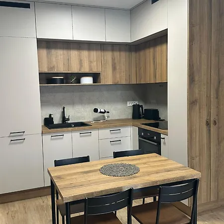 V Apartman