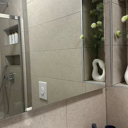 Apartman V