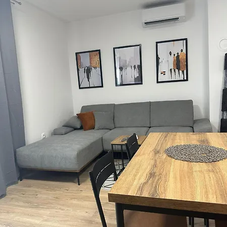 V Apartman *
