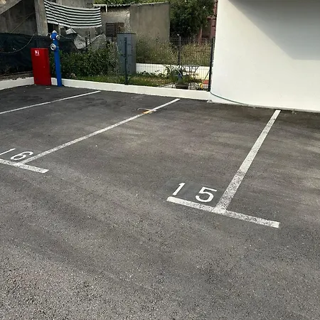 V Apartman Zadar